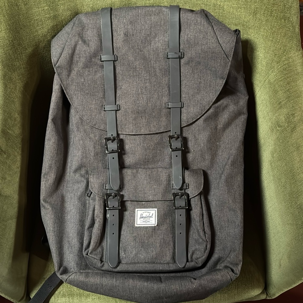 Herschel Little America Backpack - Grey with padded laptop sleeve